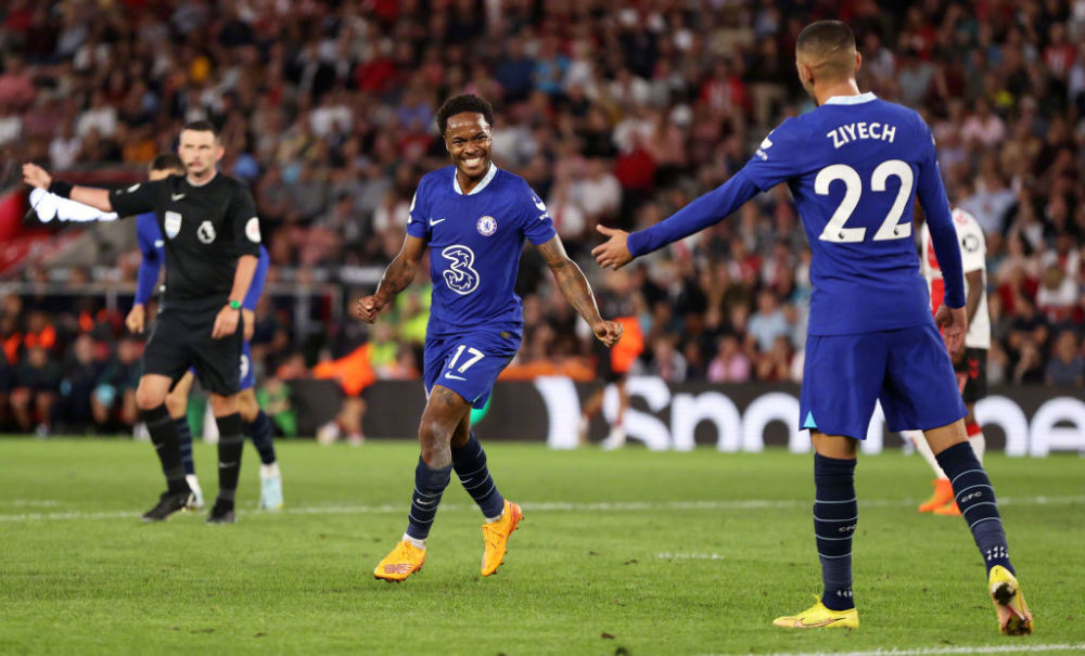 美职联半场：萨比、拉沃尔达破门，温哥华白浪2-0洛杉矶FC