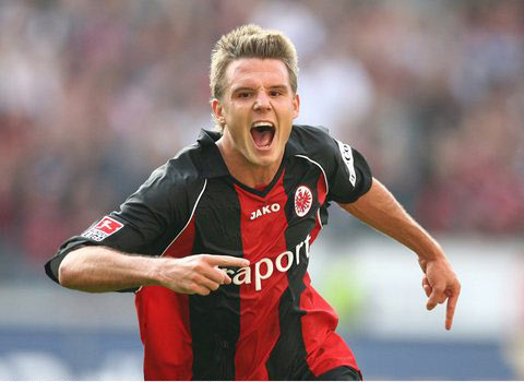 力远远超出 力远远超出