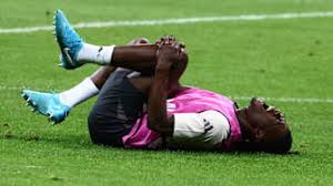 中场指挥官 中场指挥官