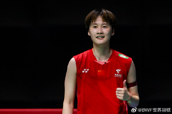 续崭露头角 续崭露头角